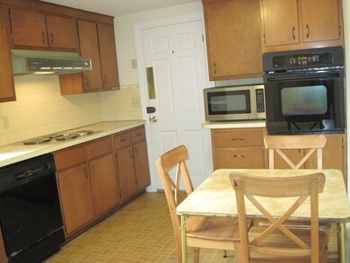 20 Wilson Ln, Acton, MA 01720 - photo 6