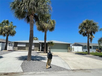 13615 Stacey Dr, Hudson, FL 34667 - photo 2