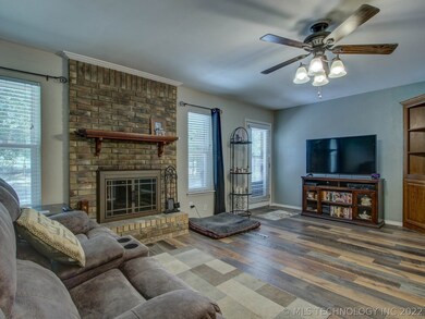 820 W El Paso St, Broken Arrow, OK 74012 - photo 7