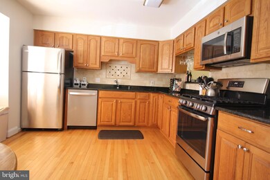 3036 Southern Elm Ct, Fairfax, VA 22031 - photo 4