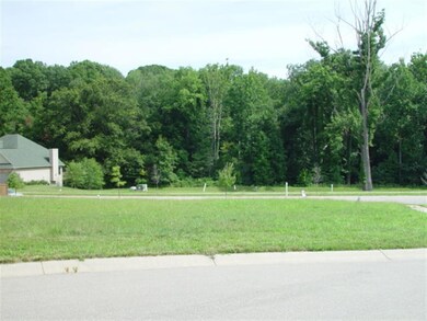 1572 S Andrew Cir unit 17, Bloomington, IN 47401 - photo 7