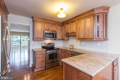 50 Woodside Rd unit 17, Ardmore, PA 19003 - photo 4