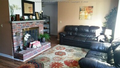 1248 W Virginia Ave, Dunbar, WV 25064 - photo 4