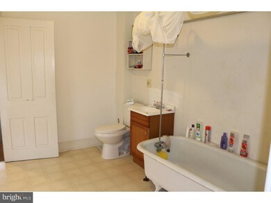 1010 Birch St, Reading, PA 19604 - photo 6
