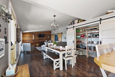 2664 Old Military Rd, Central Point, OR 97502 - photo 7