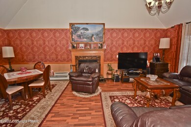 3 Living Room (1)