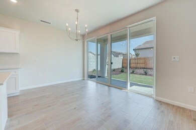 6399 E Millie Dr, Fresno, CA 93727 - photo 6