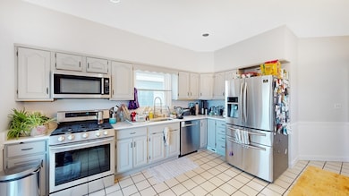 185 School St, Somerville, MA 02145 - photo 2