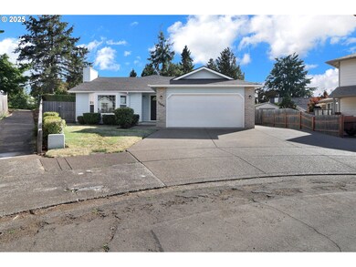5689 D St, Springfield, OR 97478 - photo 2