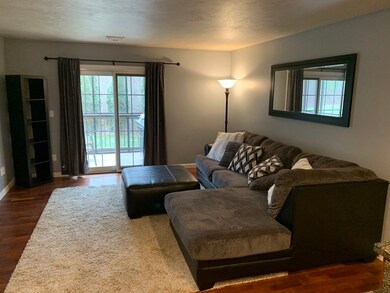 215 Longmeadow Rd unit 402, Taunton, MA 02780 - photo 4