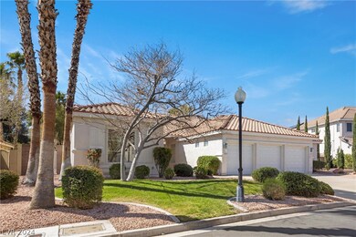 Great curb appeal!