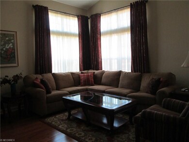 Corner window is not lost here and the space can a