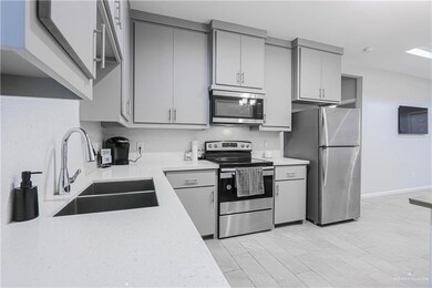 913 N Maryland St, Alton, TX 78573 - photo 7