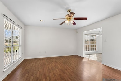 7808 Bayou Fountain Ave, Baton Rouge, LA 70820 - photo 3