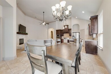 8412 La Fontaine Dr, North Richland Hills, TX 76182 - photo 4