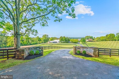 8520 Cannonball Gate Rd, Warrenton, VA 20186 - photo 4