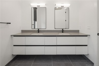 En suite with double vanity