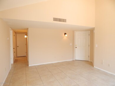 Entrance / Living Room