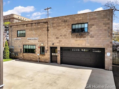 22 Jefferson Ave SE, Grand Rapids, MI 49503 - photo 5