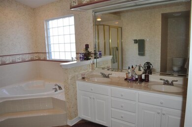 2030 Juno Cir, Pensacola, FL 32526 - photo 4