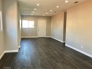 11659 Antwerp Ave, Los Angeles, CA 90059 - photo 3