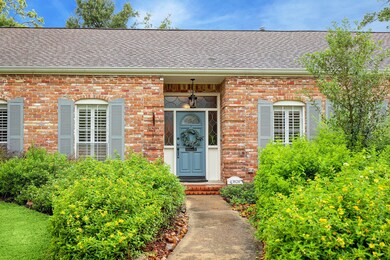 13826 Taylorcrest Rd, Houston, TX 77079 - photo 2