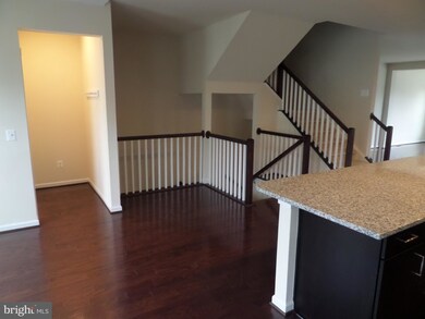 43348 Polenta Terrace, Chantilly, VA 20152 - photo 5