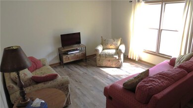 1054 Castlebar Dr, North Tonawanda, NY 14120 - photo 6