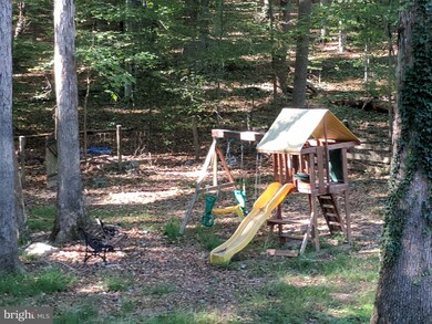 8959 Westchester Dr, Manassas, VA 20112 - photo 2