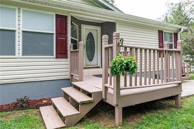 180 Mckinney Rd, Asheville, NC 28806 - photo 3