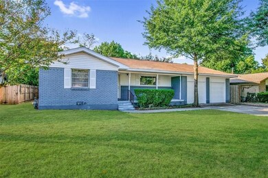 429 Bob St, Hurst, TX 76053 - photo 2