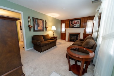 1446 Kinmount St, Pittsburgh, PA 15205 - photo 6