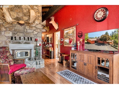 1415 Cloverdale Rd, Kalama, WA 98625 - photo 5