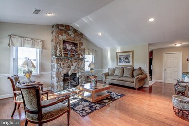 1505 Glasgow St, Pottstown, PA 19464 - photo 7