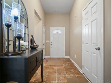 8113 Abernathy Ct, Fort Wayne, IN 46835 - photo 7