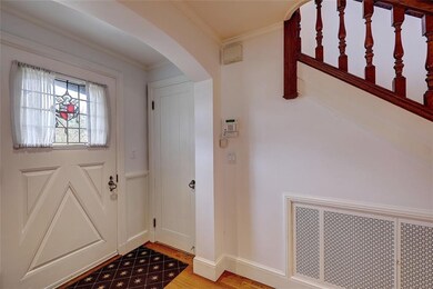 1 Intervale Rd, Providence, RI 02906 - photo 5