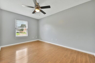 8937 Ivey Rd, Jacksonville, FL 32216 - photo 7