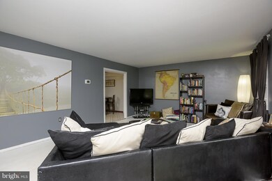 13003 Beechtree Ln, Bowie, MD 20715 - photo 2