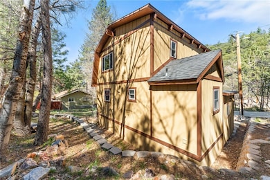 32799 Badger Ln, Running Springs, CA 92382 - photo 7