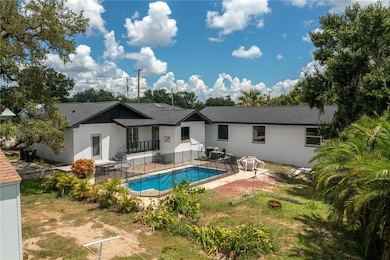 343 W B St, Frostproof, FL 33843 - photo 3