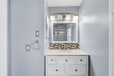 50 Cactus St, Providence, RI 02905 - photo 4