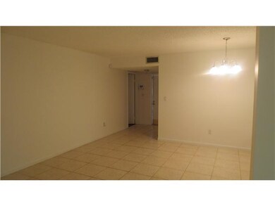 unlisted-address, Miami, FL 33180 - photo 6
