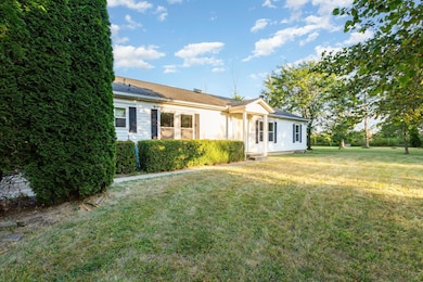 10586 Baldwin Rd, Mount Sterling, OH 43143 - photo 2