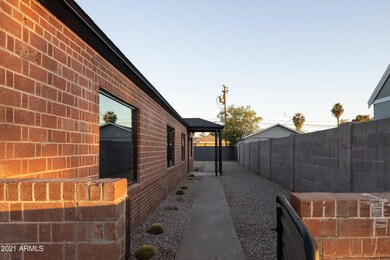 1525 E Brill St unit 2, Phoenix, AZ 85006 - photo 3