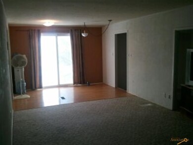 Living room/ Dining