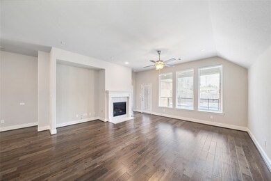 2610 Royal Field Ln, Conroe, TX 77385 - photo 4