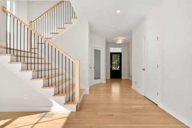 27 Lily Ln, Londonderry, NH 03053 - photo 7