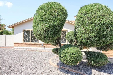 3138 W Laurie LN-2
