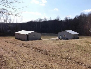 11230 Gore Greendale Rd, Logan, OH 43138 - photo 3