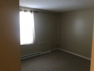 33 Plaza Village Rd, Plymouth, NH 03264 - photo 3